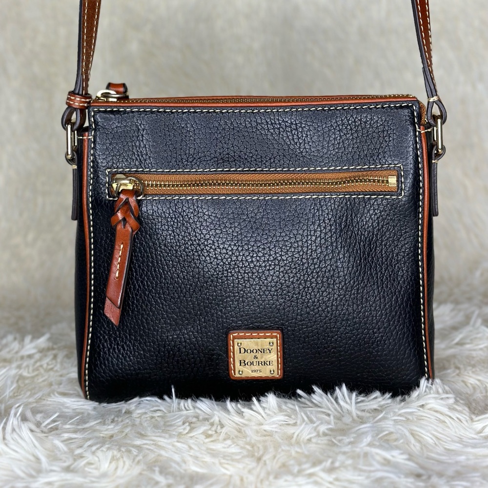 Dooney & Bourke crossbody